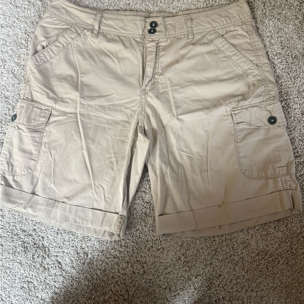 Faded Glory Women's Tan Cargo Shorts